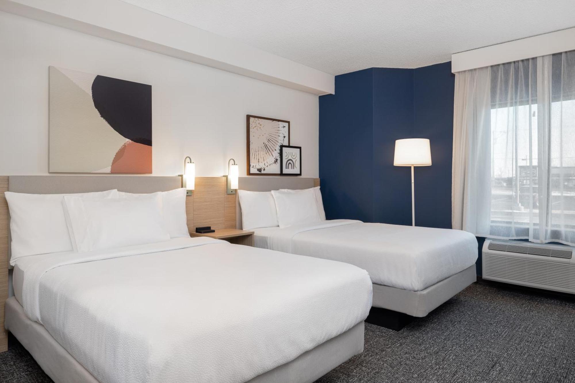 Spark By Hilton بنتونفيل المظهر الخارجي الصورة