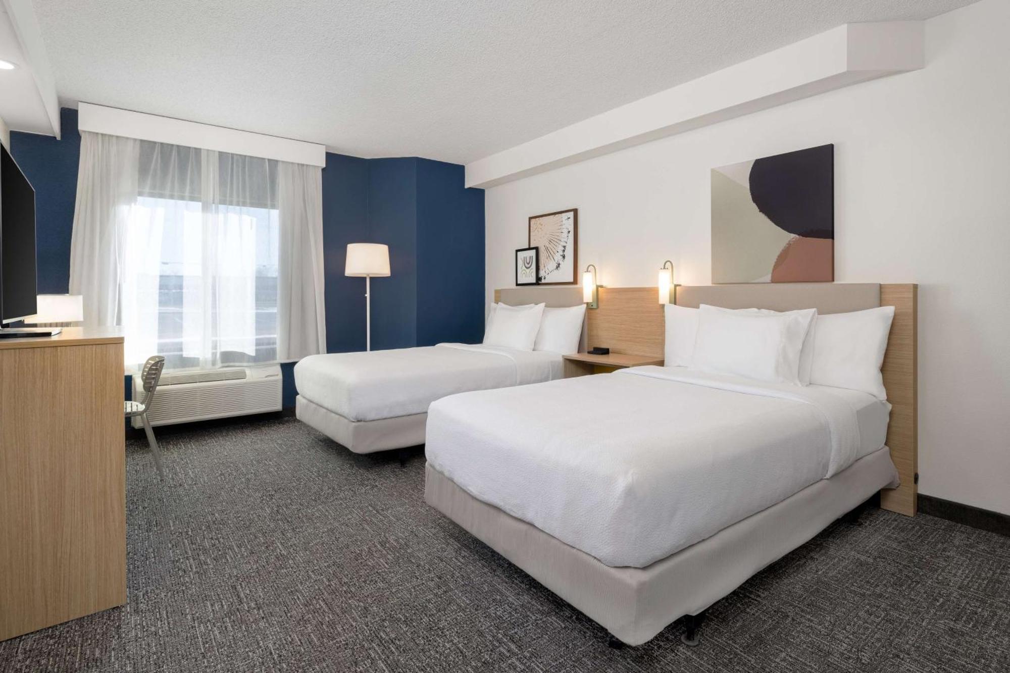 Spark By Hilton بنتونفيل المظهر الخارجي الصورة