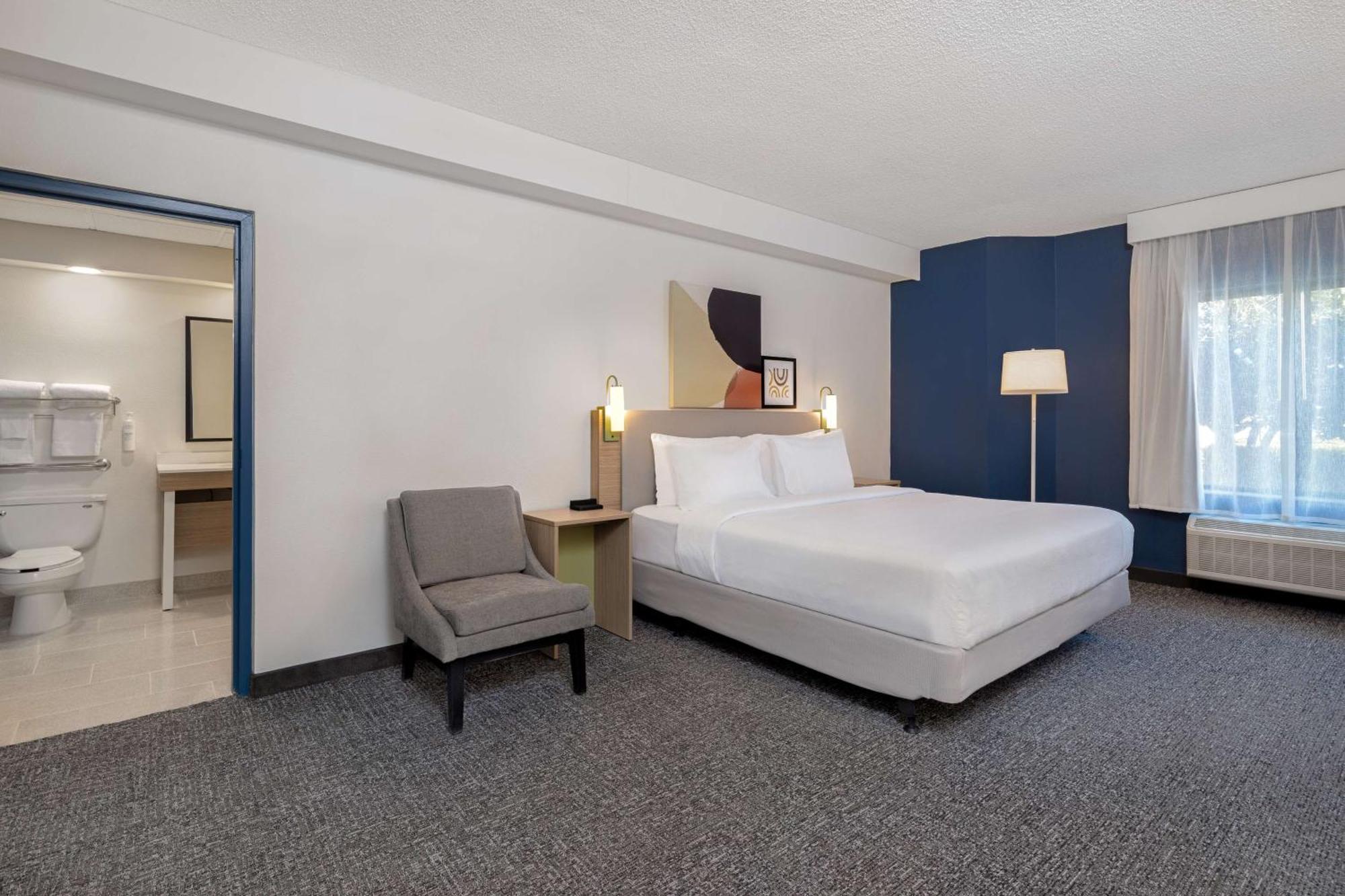 Spark By Hilton بنتونفيل المظهر الخارجي الصورة